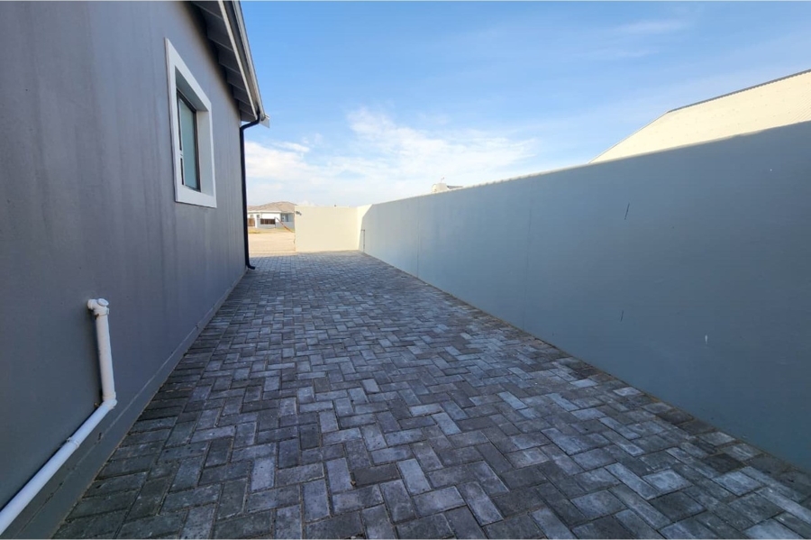 3 Bedroom Property for Sale in Fountains Estate Eastern Cape